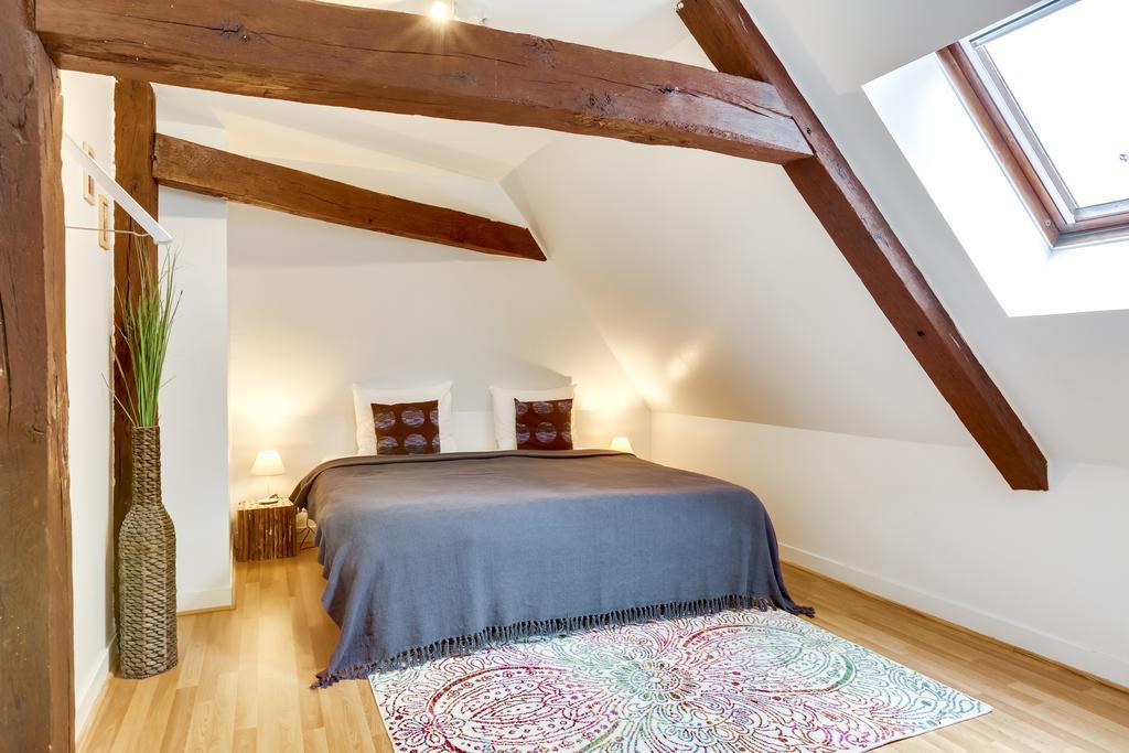 Chateau Turgot Gites Bons-Tassily Kültér fotó