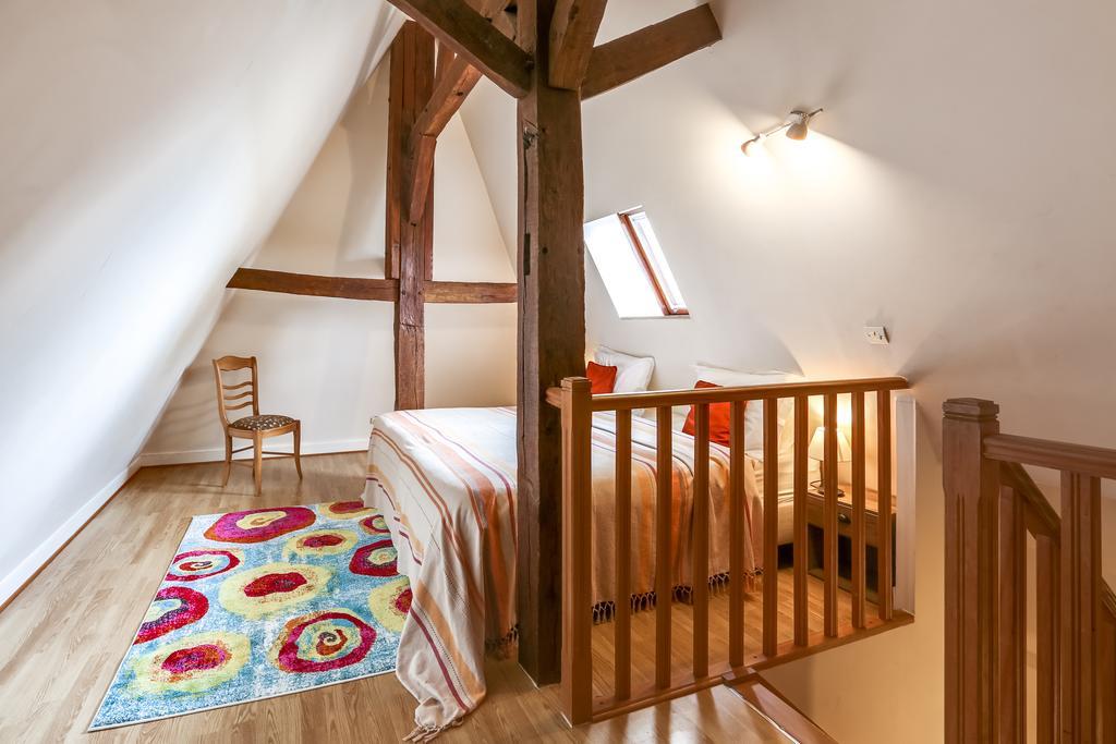 Chateau Turgot Gites Bons-Tassily Kültér fotó